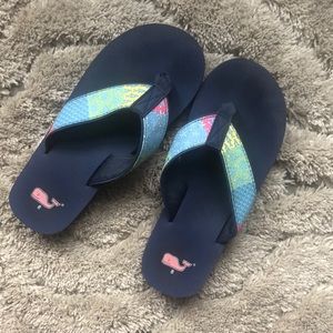 Vineyard vines foam sandals. Womens size 8